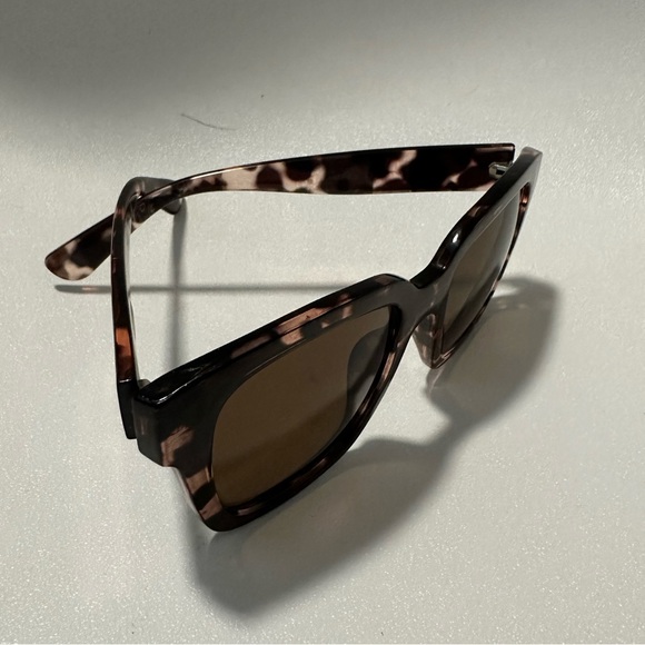 J. Crew Accessories - J. Crew tortoise shell style sunglasses. Classic shape. No scratches.